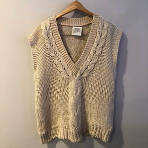 Knit vest